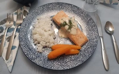 Recette de Saumon en sauce à l’aneth à la Véronica
